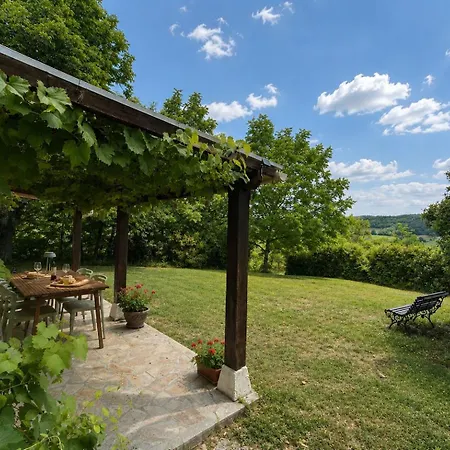 Quercy Hills Retreat With 2 Ensuite *