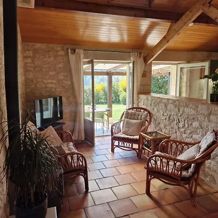 Quercy Hills Retreat With 2 Ensuite Casa de Férias